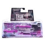 Greenlight 1:64 True Romance – Cadillac Eldorado Convertible 1974 with Chevrolet C30 1972 & Heavy Duty Car Hauler